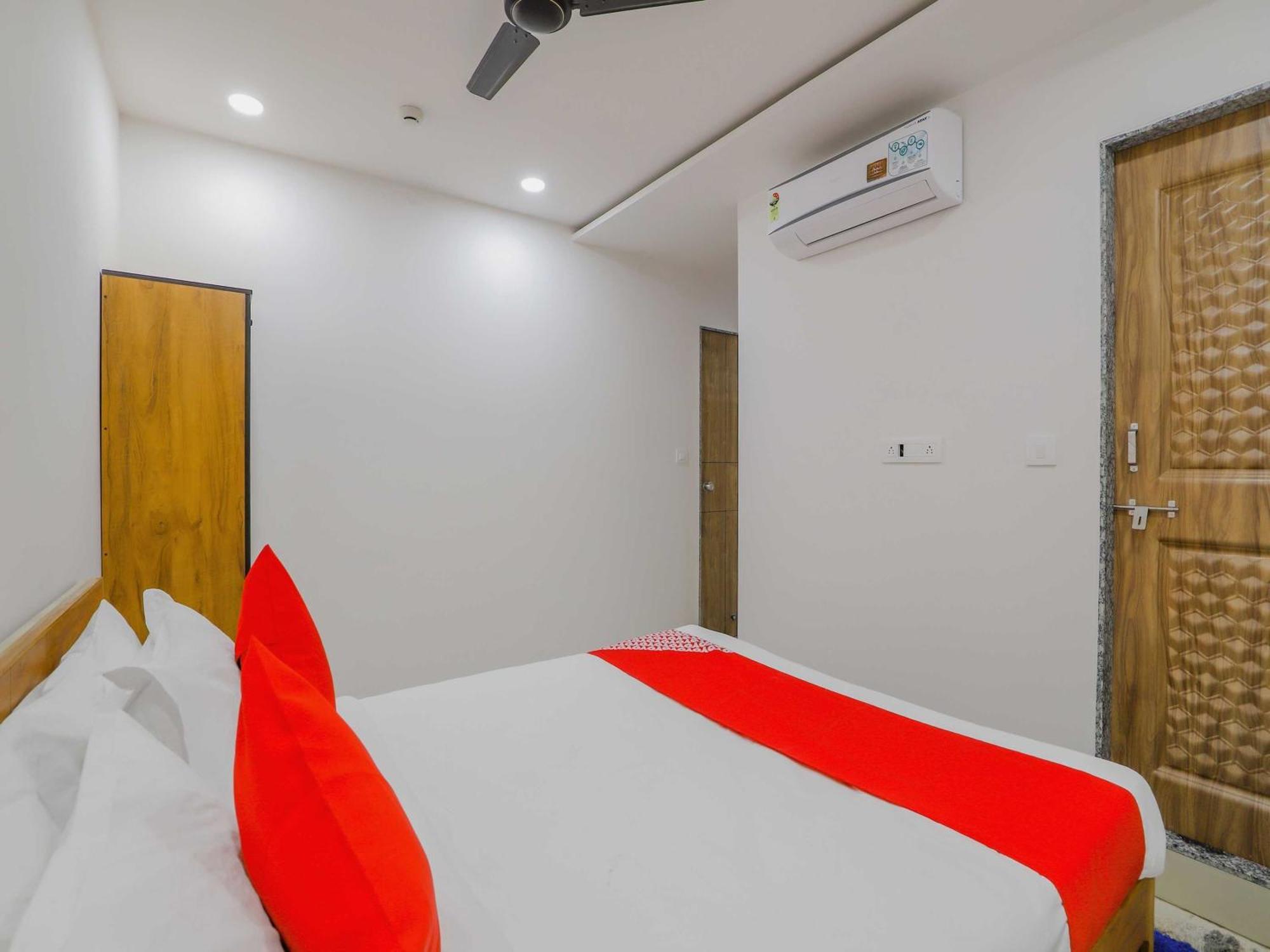 Hotel O Casa Marina Bhatha Εξωτερικό φωτογραφία