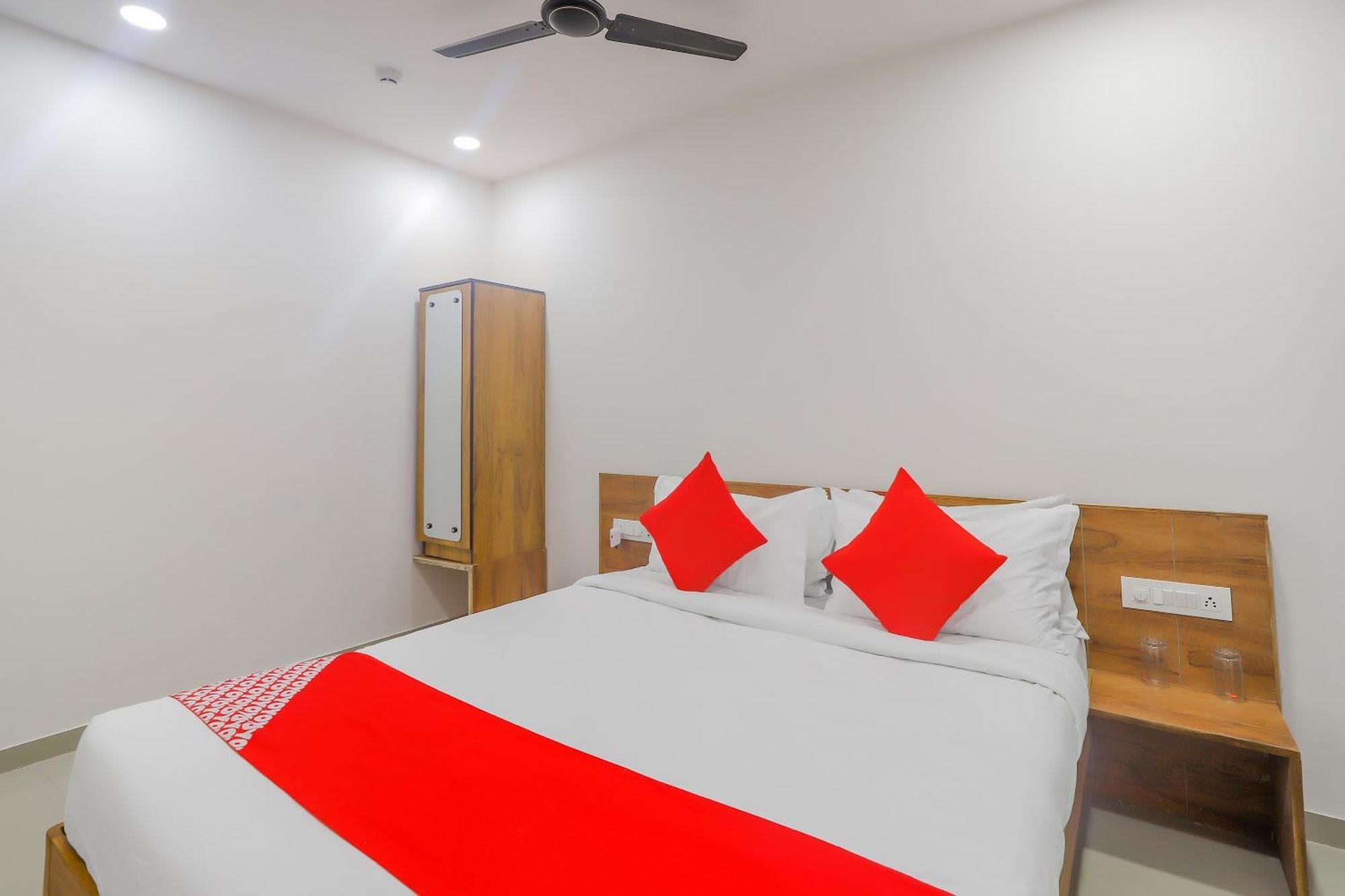 Hotel O Casa Marina Bhatha Εξωτερικό φωτογραφία