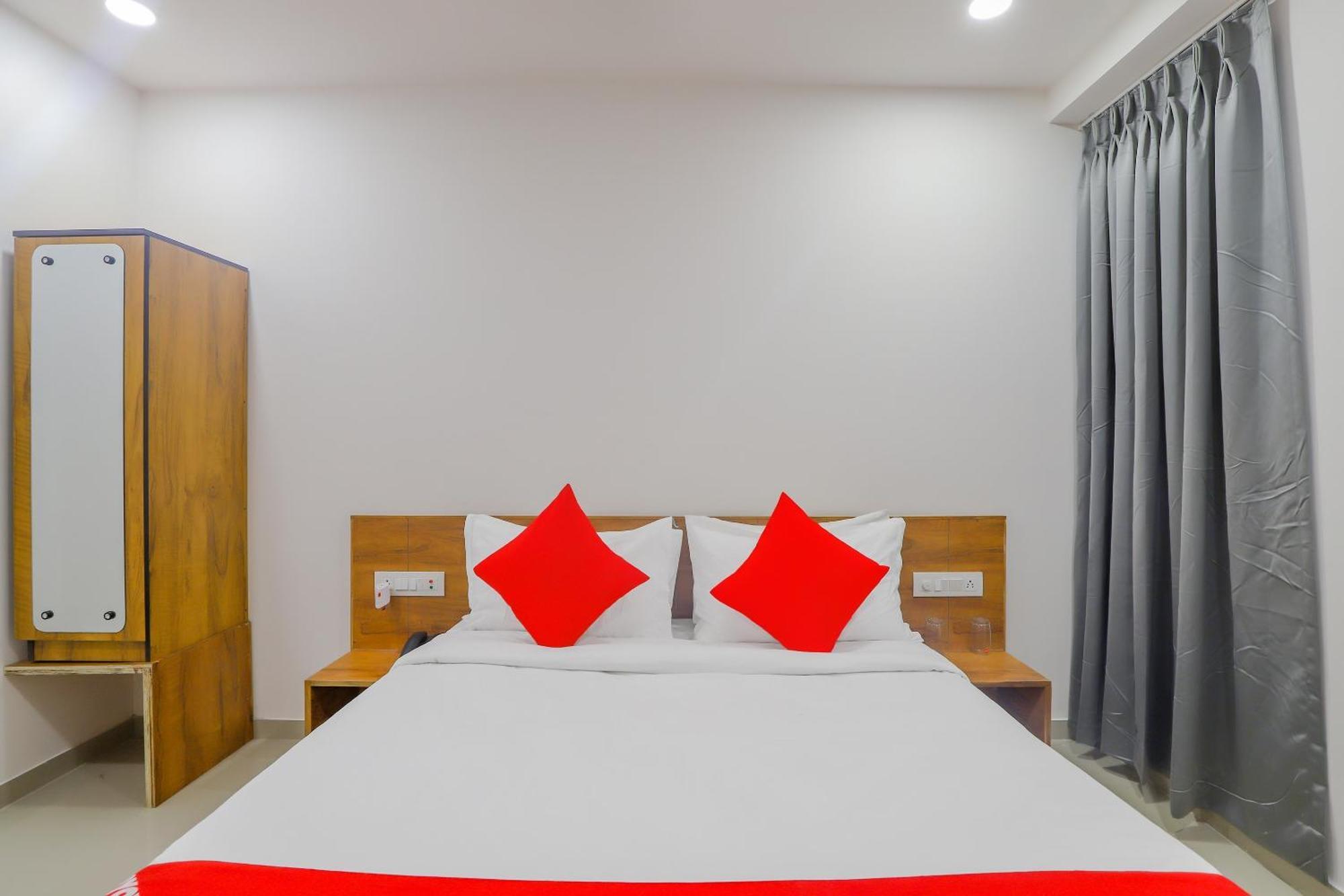 Hotel O Casa Marina Bhatha Εξωτερικό φωτογραφία
